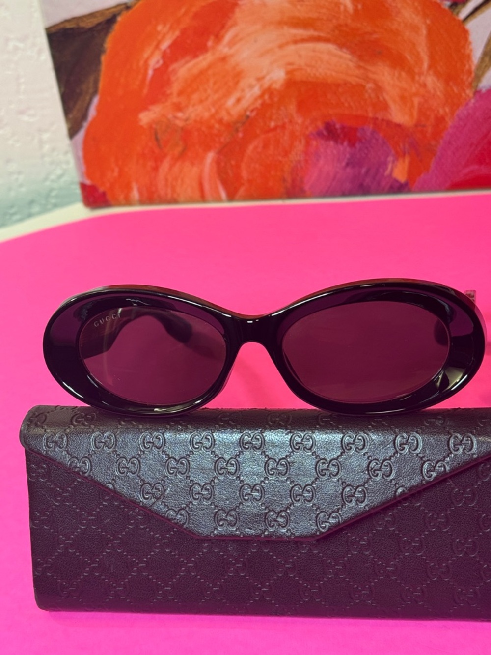 Gucci Black Oval Women's Sunglasses size 54/17 with Black GG Case - Picture 7 of 13